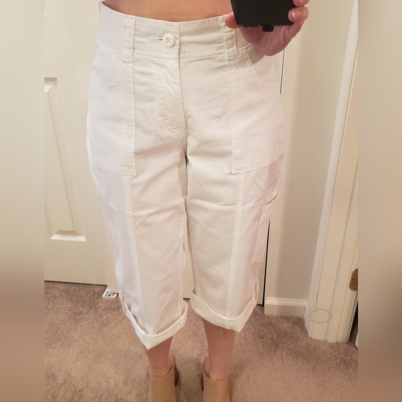 Lee Riders Cargo Capris (EUC) - Picture 12 of 12